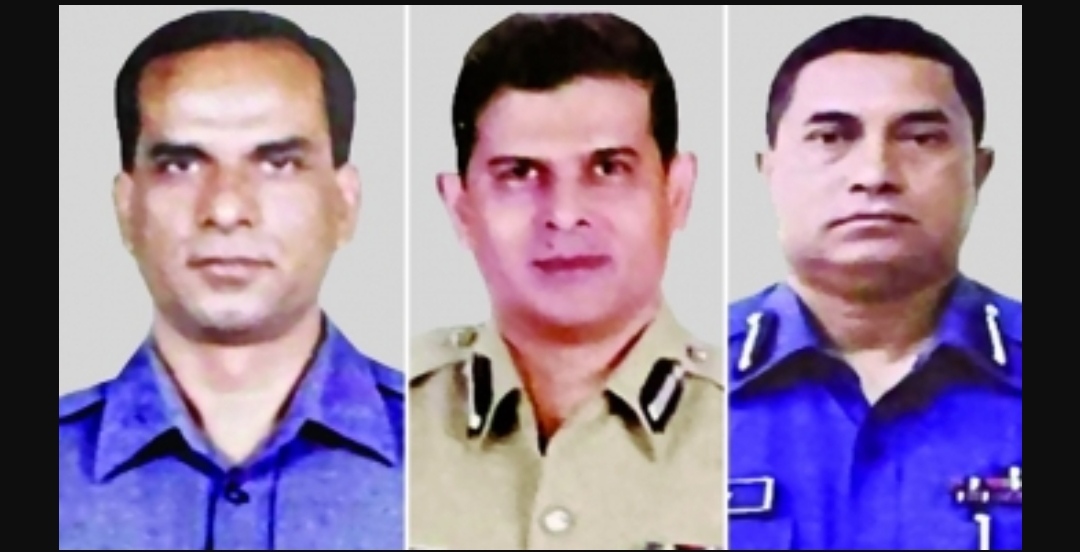 এবার বাধ্যতামূলক অবসরে ৩ পুলিশ সুপার