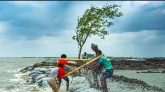 ধেয়ে আসছে সিত্রাং, মোংলা-পায়রায় ৭ নম্বর বিপদ সংকেত