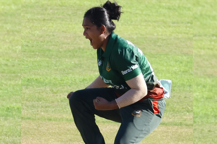 অভিষেকেই ‘হ্যাট্রিক’ ফারিহার