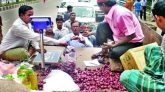 ৫৫ টাকায় চি‌নি ও ১১০ টাকায় সয়াবিন তেল বিক্রি করবে টিসিবি