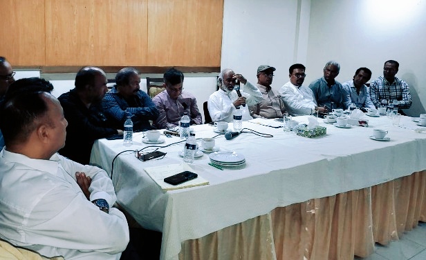 দেশের মানুষ আর আওয়ামীলীগকে চায় না : ড. মঈন খান