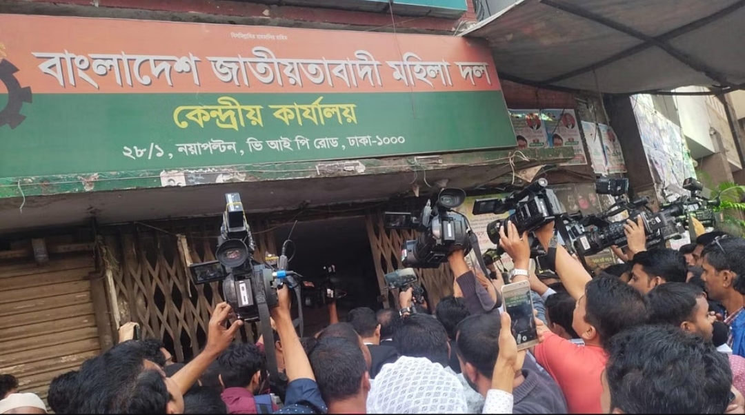 ৪ দিন পর নয়াপল্টন কার্যালয়ে বিএনপি নেতারা
