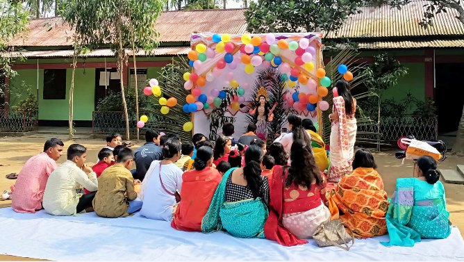 কমলগঞ্জে ধর্মীয় ভাবগাম্ভীর্যে বিদ্যা দেবীর আরাধনা