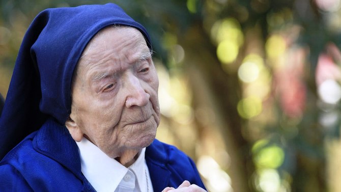 চলে গেলেন বিশ্বের সবচেয়ে বয়স্ক ব্যক্তি