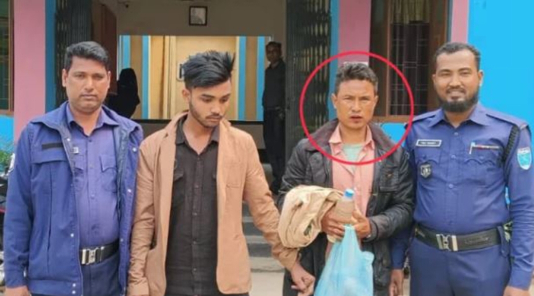 জৈন্তাপুরে ভারতীয় নাগরিক গ্রেপ্তার