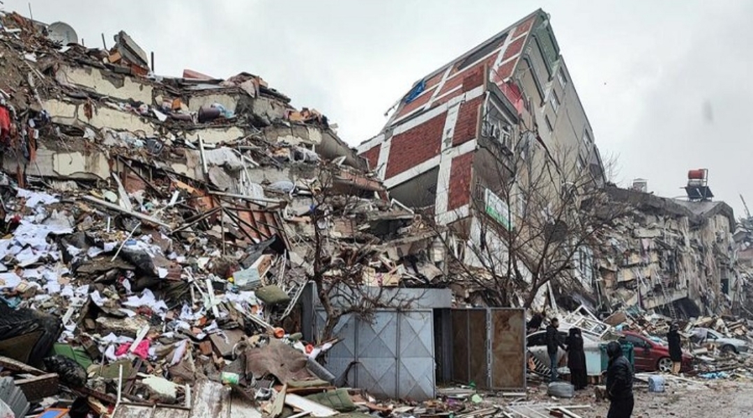 তুরস্ক-সিরিয়ায় ভূমিকম্প : নিহত ছাড়িয়ে গেছে ১৫ হাজার