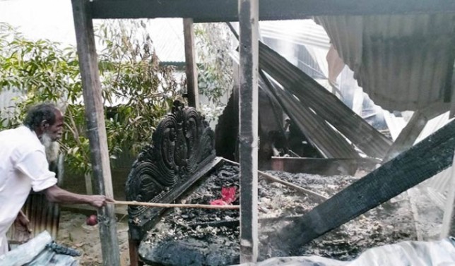 তালাবদ্ধ ঘরে আগুন, ঘুমন্ত দুই ভাইয়ের মৃত্যু