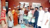 রোজায় অসহায়দের মাঝে কামরান পরিবারের ইফতার বিতরণ