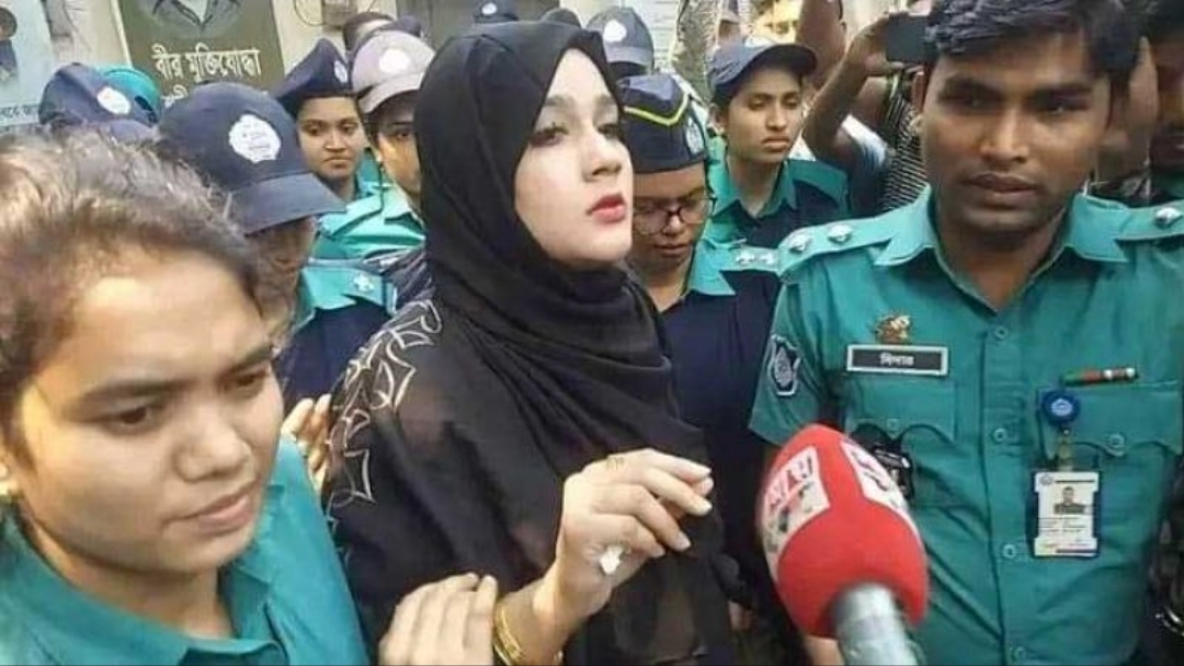 দুপুরে কারাগারে পাঠানোর আদেশ, বিকালে জামিন মাহির