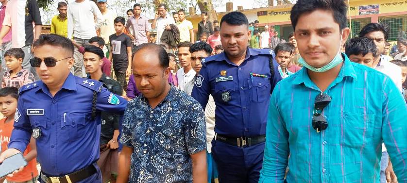 জৈন্তাপুরে স্কুলছাত্রীকে ‘ধর্ষণের চেষ্টা’, দপ্তরী আটক