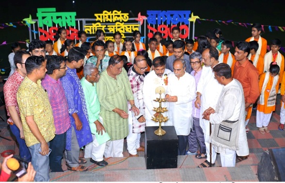 সম্মিলিত নাট্য পরিষদের বর্ষবিদায় ও নববর্ষ বরণ