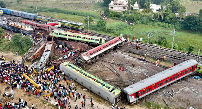 ভারতে ট্রেন দুর্ঘটনায় কয়েকজন বাংলাদেশী সামান্য আহত হয়েছে : ডেপুটি হাইকমিশন
