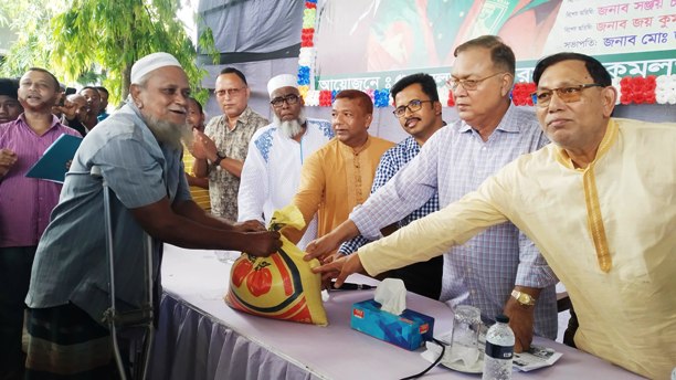 কমলগঞ্জে ৩০৮১ পরিবারে ১০ কেজি করে চাল উপহার