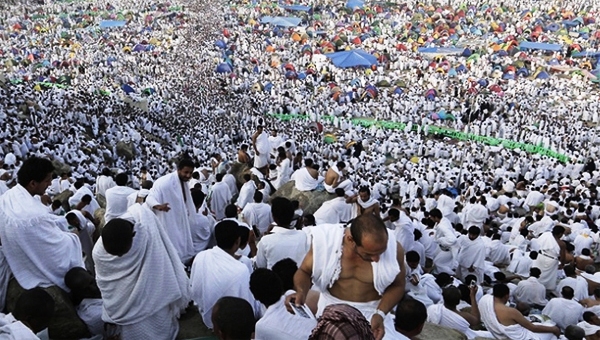 হিটস্ট্রোকের শিকার সাড়ে ছয় হাজারের বেশি হজযাত্রী