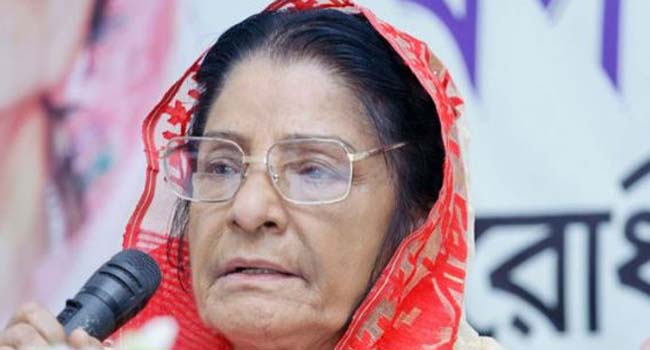 নিজেকে জাপার চেয়ারম্যান ঘোষণা করলেন রওশন এরশাদ