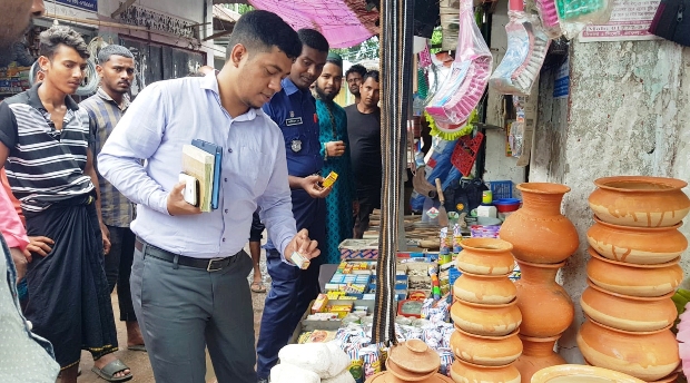 কমলগঞ্জে ৩টি ব্যবসা প্রতিষ্ঠানকে জরিমানা