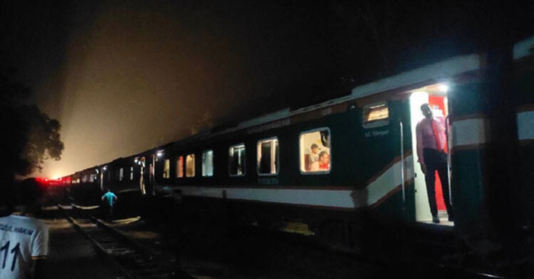 ব্রাহ্মণবাড়িয়ায় ট্রেনের ধাক্কায় ৩ জনের মৃত্যু