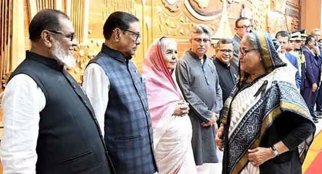 ব্রিকস সম্মেলনে যোগ দিতে জোহানেসবার্গের পথে প্রধানমন্ত্রী