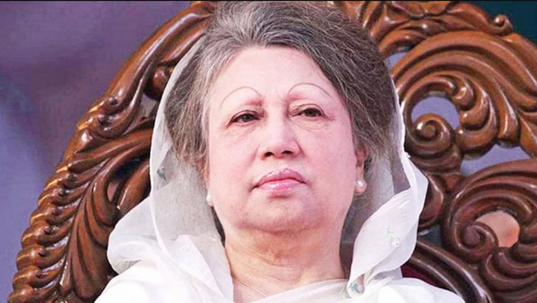 খালেদা জিয়া সিসিইউতে