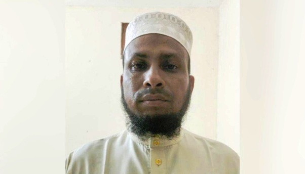 চুনারুঘাটে কিশোরীকে ধর্ষণের অভিযোগে মাদ্রাসা প্রধান গ্রেপ্তার