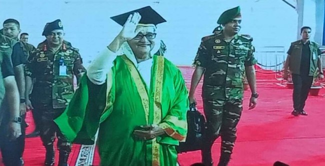 ঢাকা বিশ্ববিদ্যালয়ের সমাবর্তনে প্রধানমন্ত্রী