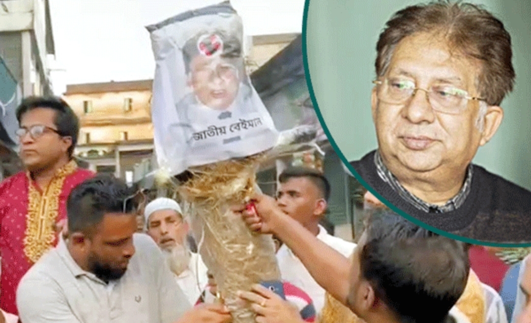 নিজ এলাকায় ‘অবাঞ্চিত’ শমসের মবিন চৌধুরী