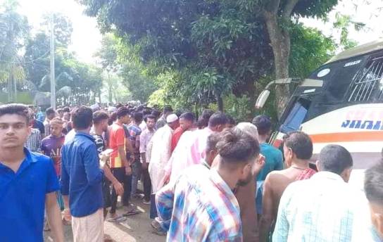 সুনামগঞ্জে বাস-অটোরিকশার সংঘর্ষে স্কুলছাত্রীসহ নিহত ২
