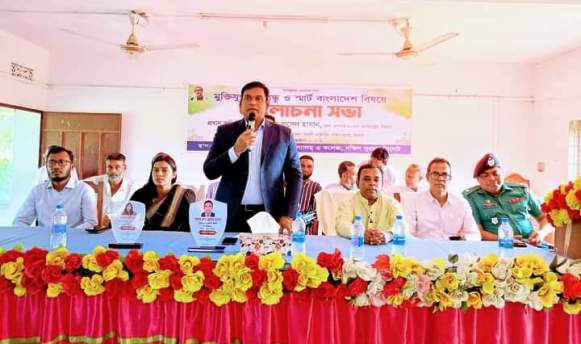 লালাবাজার স্কুল এন্ড কলেজে মুক্তিযুদ্ব-বঙ্গবন্ধু ও স্মার্ট বাংলাদেশ শীর্ষক আলোচনা সভা