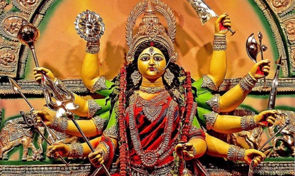 ষষ্ঠী পূজার মধ্যদিয়ে শুরু শারদীয় দুর্গোৎসবের