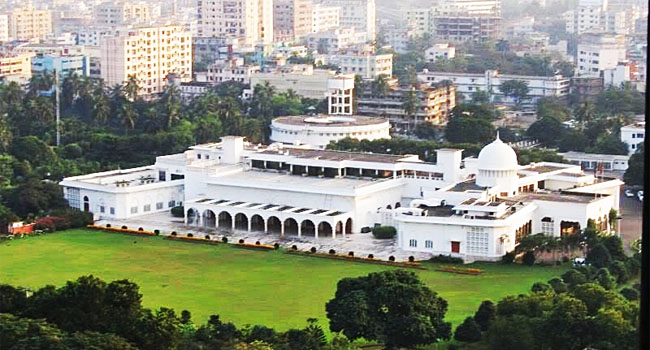 রাষ্ট্রপতির সাথে সাক্ষাৎ করতে বঙ্গভবনে ইসি