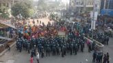 মিরপুরে আবারো পোশাক শ্রমিকদের সড়ক অবরোধ