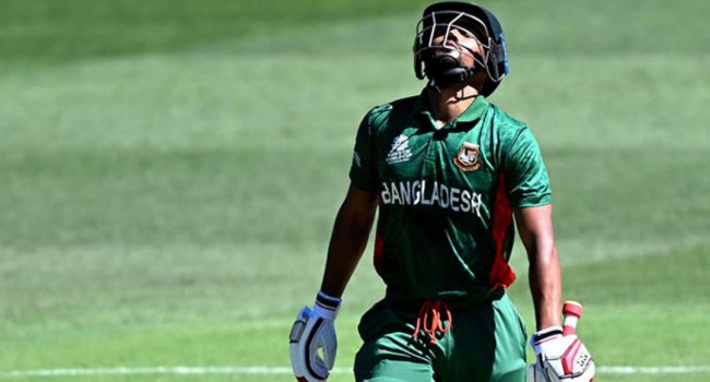 অধিনায়ক শান্তকে হারিয়ে বিরতিতে বাংলাদেশ