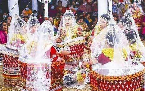 কমলগঞ্জে বর্ণাঢ্য আয়োজনের মধ্যদিয়ে শেষ হল মহারাসলীলা
