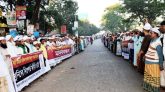 জৈন্তাপুরে মাদরাসা শিক্ষক আব্দুশ শুকুরের খুনিদের গ্রেপ্তারের দাবিতে মানববন্ধন