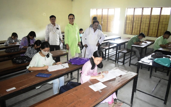 মণিপুরী শিক্ষার্থীদের প্রাইমারি ও জুনিয়র স্কলারশিপ পরিক্ষা অনুষ্ঠিত