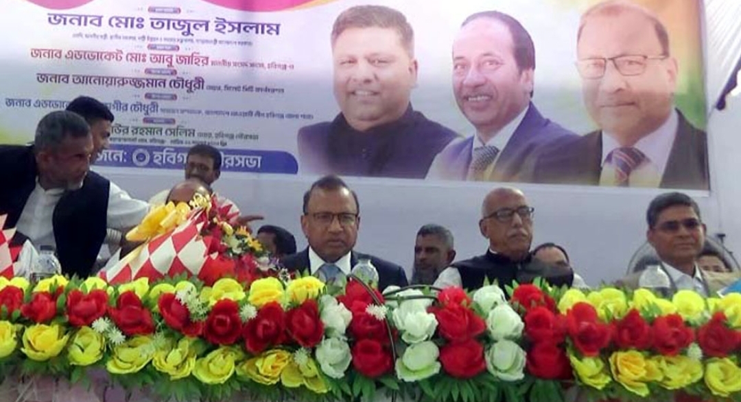 নির্বাচনে না এসে ধ্বংসাত্মক কাজ করলে নেয়া হবে ব্যবস্থা : স্থানীয় সরকার মন্ত্রী