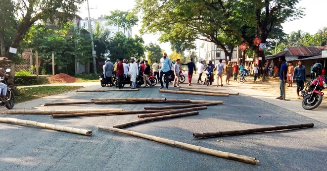 ২য় দিনে বিভিন্ন স্থানে সিলেট মহানগর জামায়াতের সড়ক অবরোধ
