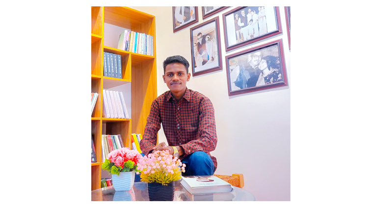 মানব সেবায় কাজ করে যাচ্ছে মাহিন !