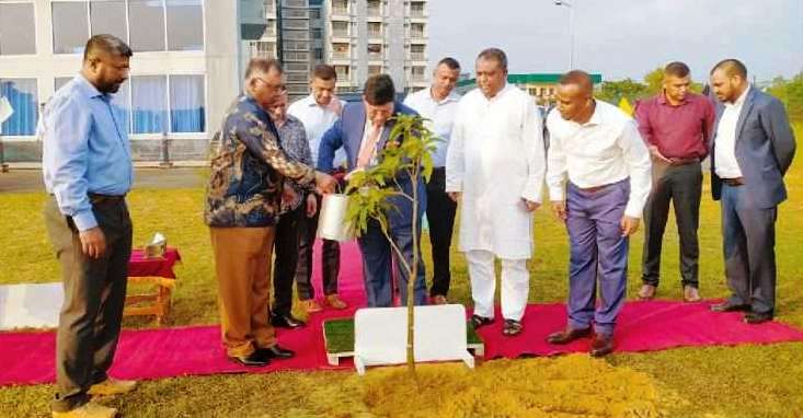সিলেট ক্যান্টনমেন্ট পাবলিক স্কুল এন্ড কলেজ পরিদর্শনে পররাষ্ট্রমন্ত্রী