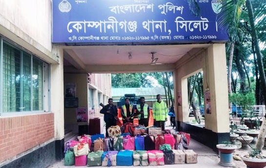কোম্পানীগঞ্জে ট্রাক ভর্তি ভারতীয় মদের চালান আটক