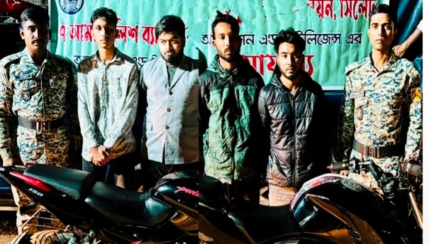সিলেটে দুটি চোরাই মোটর সাইকেলসহ আটক ৪