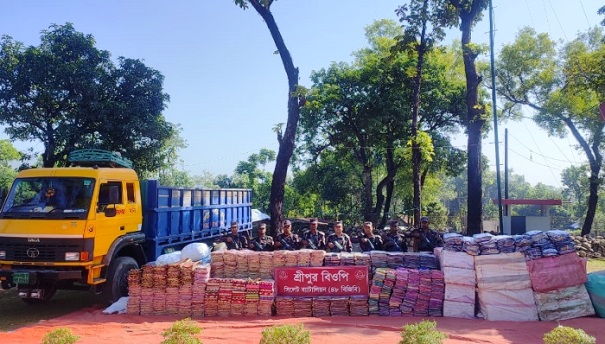 জৈন্তাপুরে সাড়ে ৩ কোটি টাকার ভারতীয় চোরাই পণ্য জব্দ