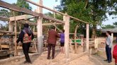 খিরনী নদীর তীরে সরকারি জায়গা দখল করে মার্কেট নির্মাণ