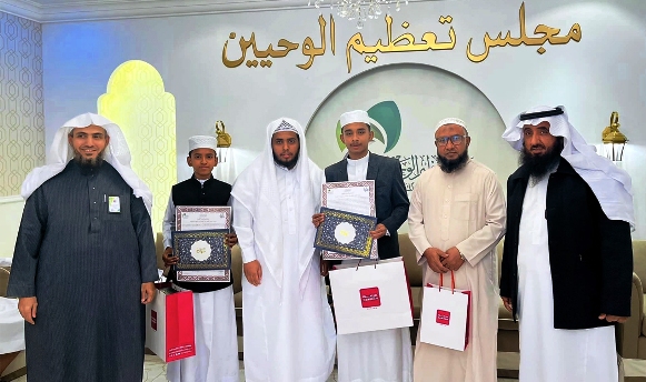 মদীনা থেকে সিলেটের ২ শিক্ষার্থীর ইজাজা সনদ অর্জন