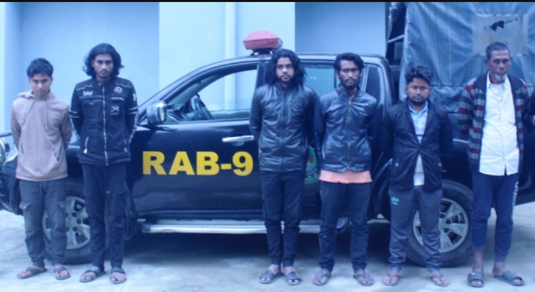 ডিবি পরিচয়ে অপহরণ, মূল হোতাসহ ৬ জন আটক