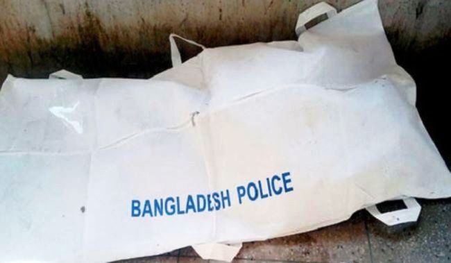 মাধবপুরে পুকুর থেকে নারীর অর্ধগলিত লাশ উদ্ধার
