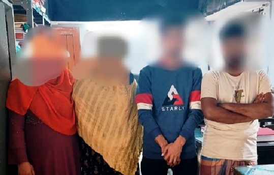 সিলেটে আবাসিক হোটেল থেকে ৪ নারী-পুরুষ আটক