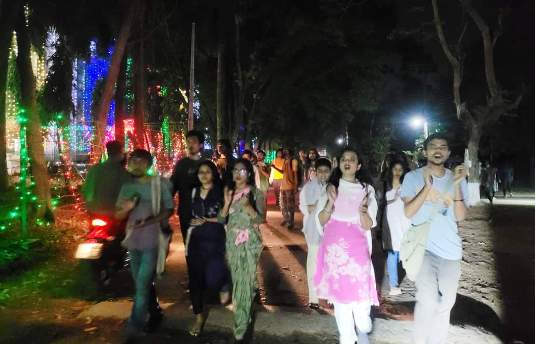 জবি শিক্ষার্থী অবন্তিকার হত্যার প্রতিবাদে জাবিতে বিক্ষোভ মিছিল