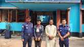 জৈন্তাপুরে ১০৫ বস্তা ভারতীয় চিনিসহ আটক ১