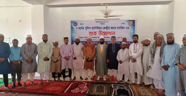 সিলেটে ৭এপিবিএন’র কেন্দ্রীয় জামে মসজিদের উদ্বোধন